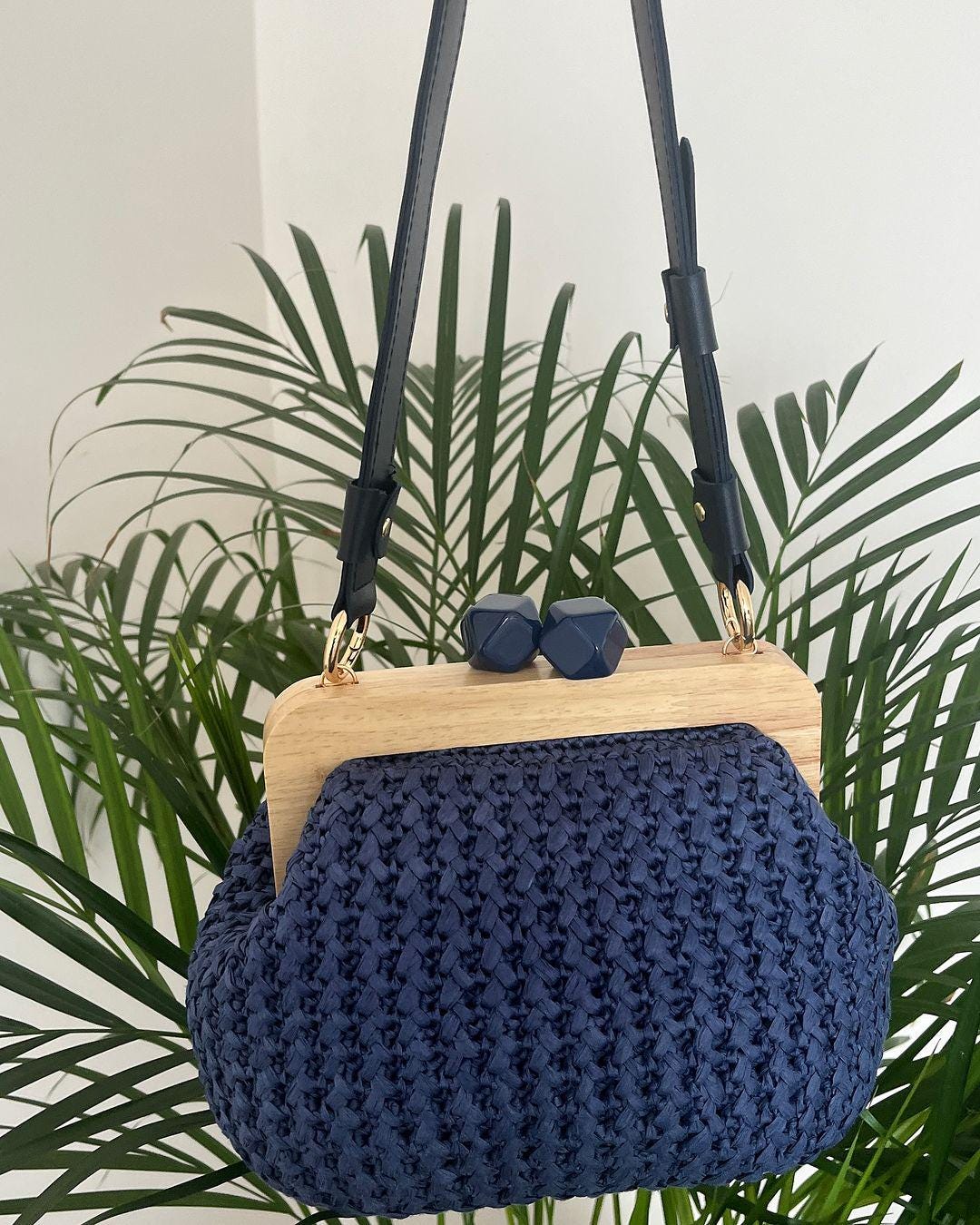 Blue Raffia Kiss Lock Clutch - Handmade Wooden Buckle - THERAFFIAYSL
