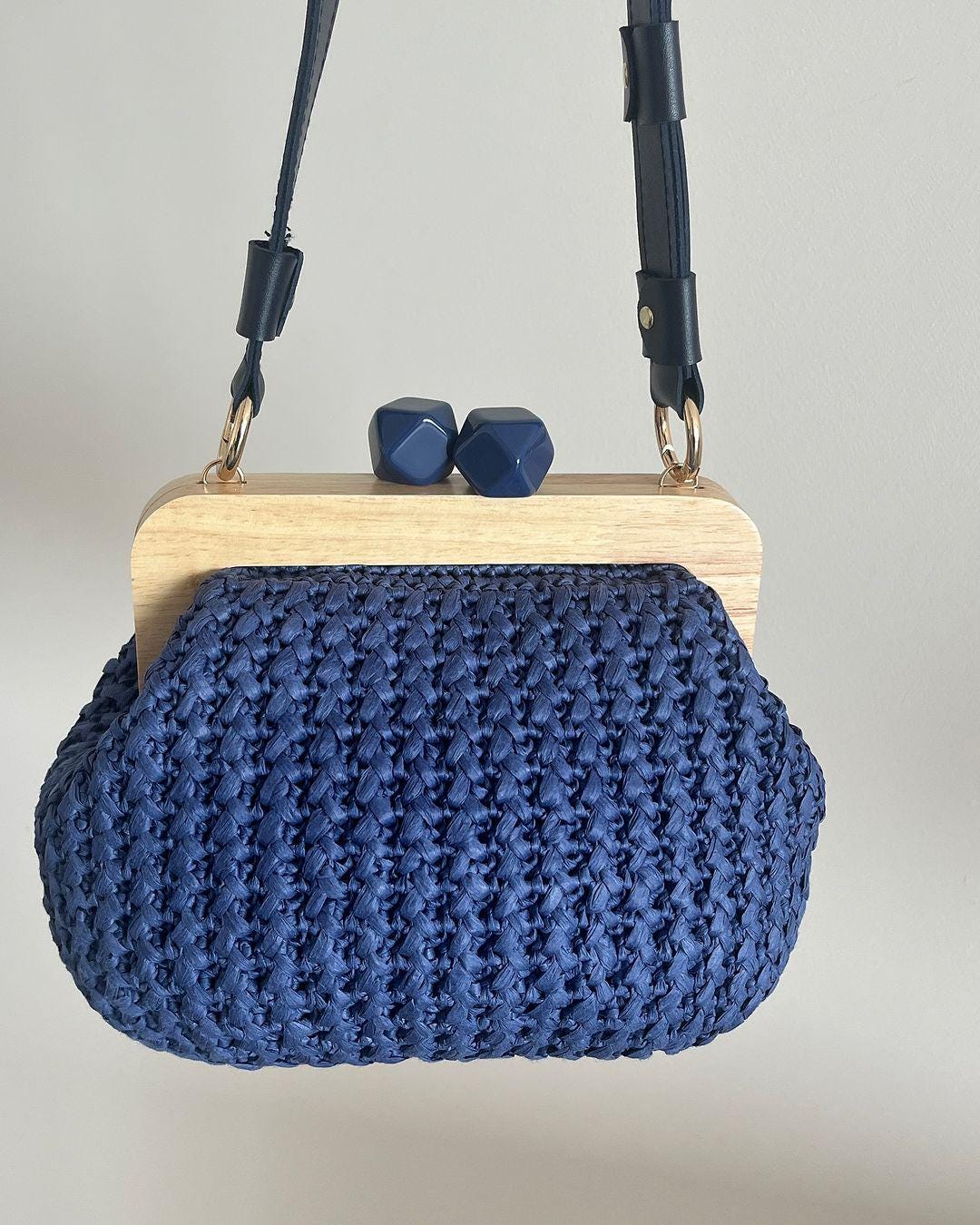 Blue Raffia Kiss Lock Clutch - Handmade Wooden Buckle - THERAFFIAYSL