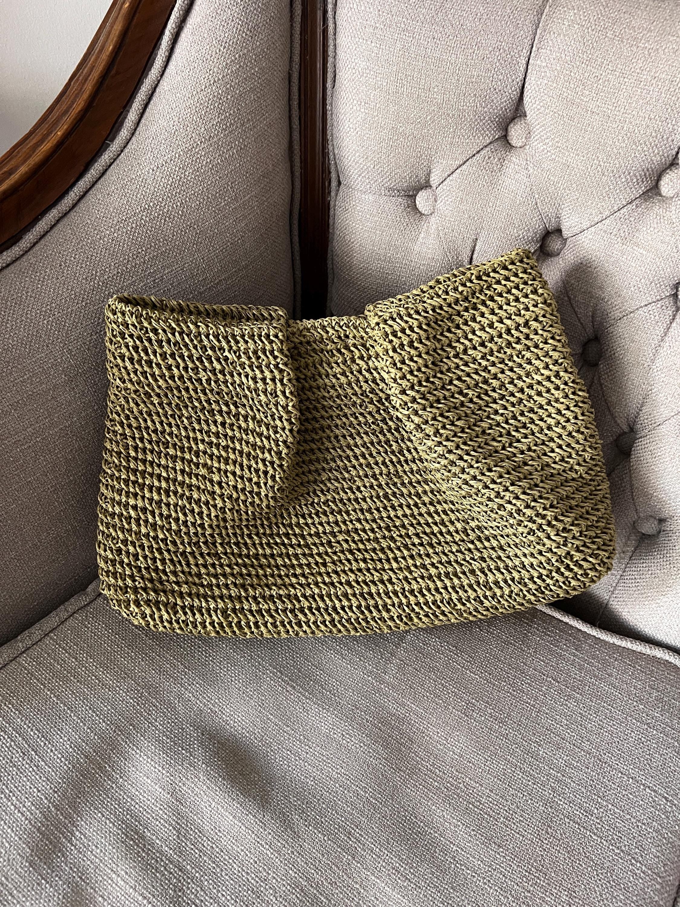 Handmade Raffia Summer Clutch - Boho Beach Wedding Bag - THERAFFIAYSL