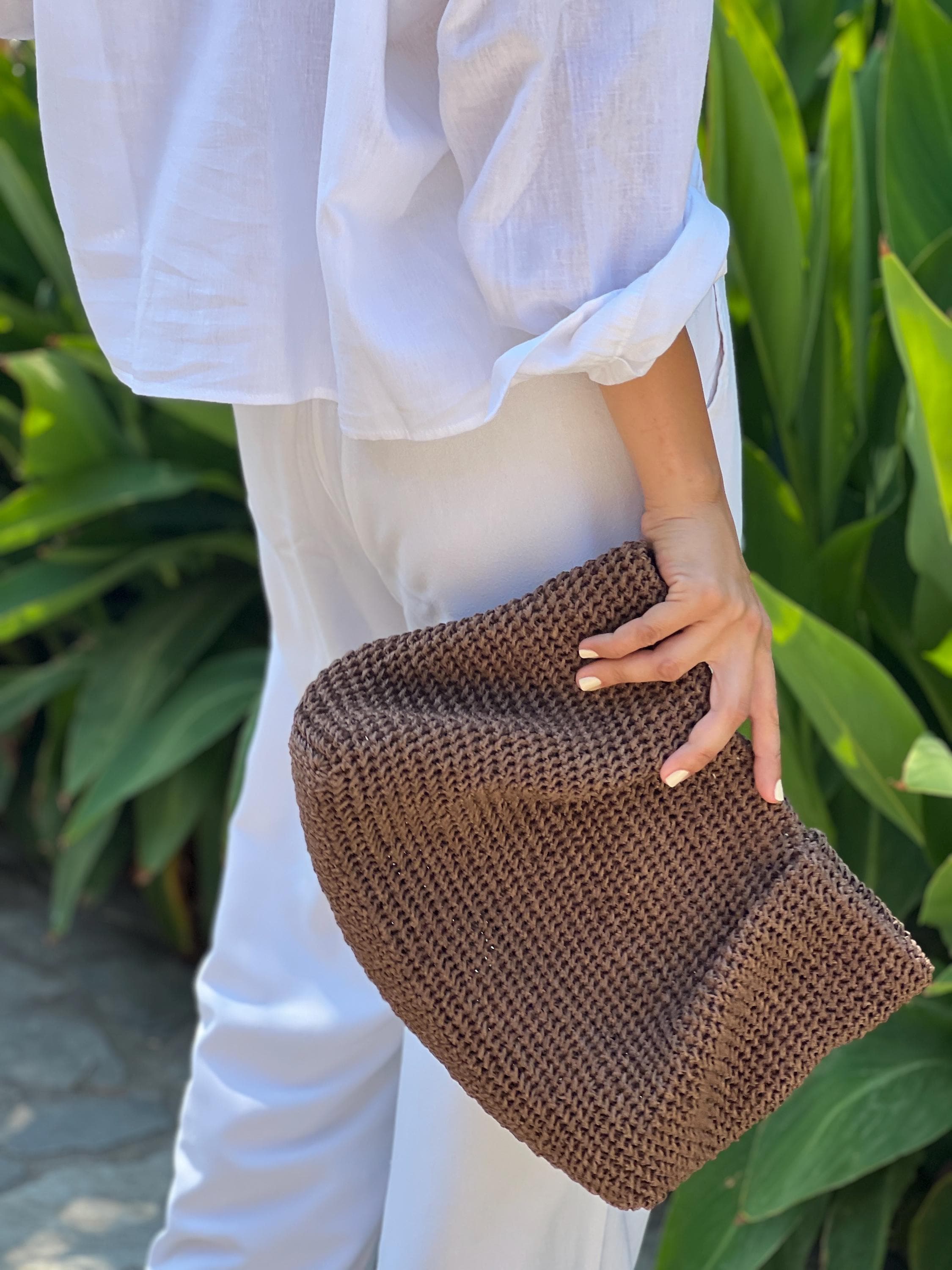 Handmade Raffia Summer Clutch - Boho Beach Wedding Bag - THERAFFIAYSL
