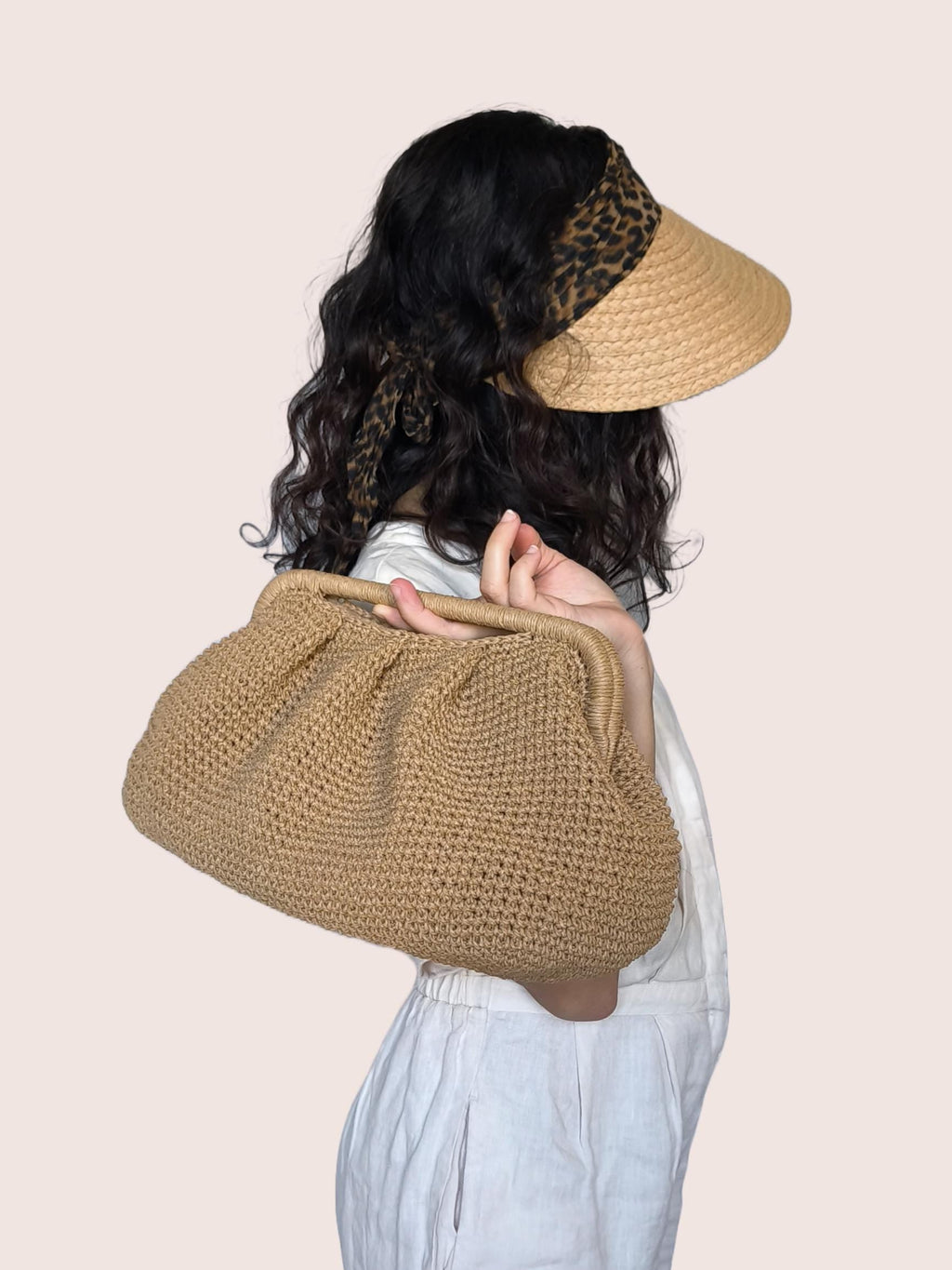 Handmade Straw Raffia Clutch - Woven Top Handle Pouch - THERAFFIAYSL