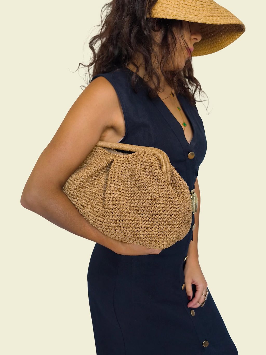 Handmade Straw Raffia Clutch - Woven Top Handle Pouch - THERAFFIAYSL