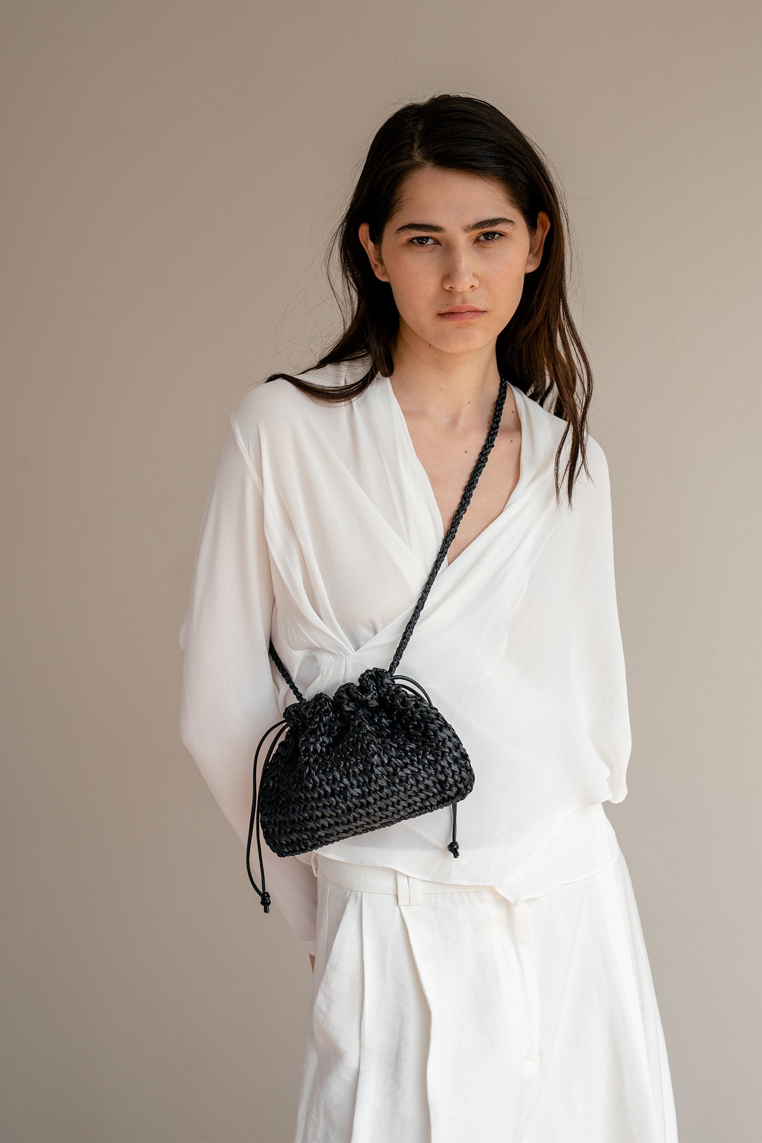 Raffia Pouch Bag - Crochet Crossbody Mini Wrist Bag - THERAFFIAYSL