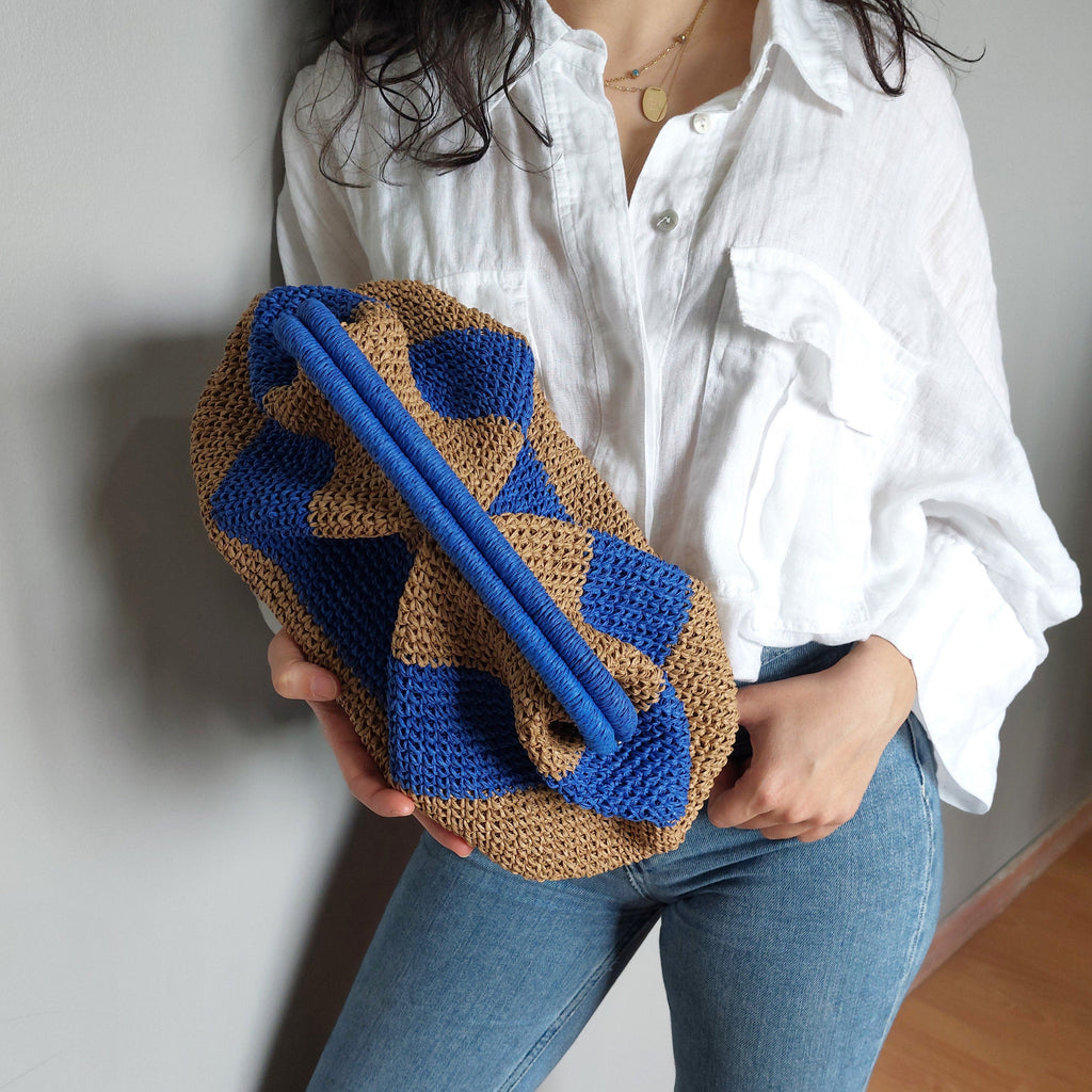 Striped Straw Raffia Clutch - Summer Woven Pouch - THERAFFIAYSL